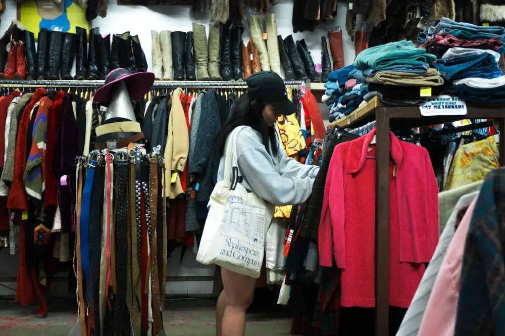 La moda sostenibile ci ha insegnato a comprare meno?